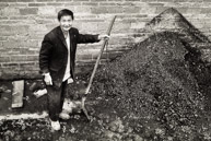 Jin Sha / selling coal