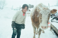 NaNa and her cow (M2 Ektar 100)