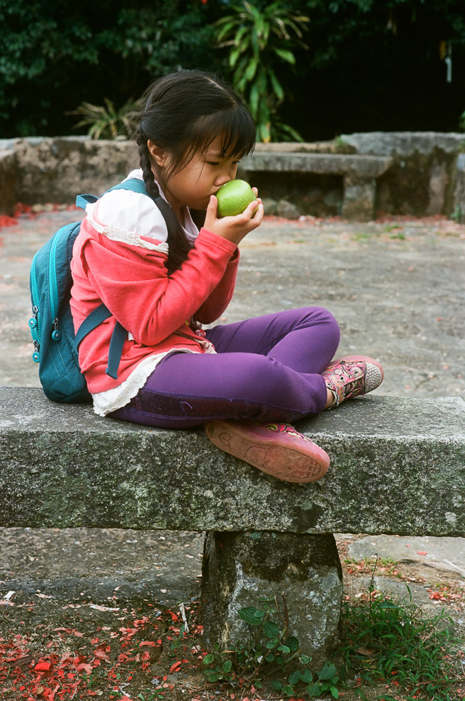 Alicia (Kodak Ektar)