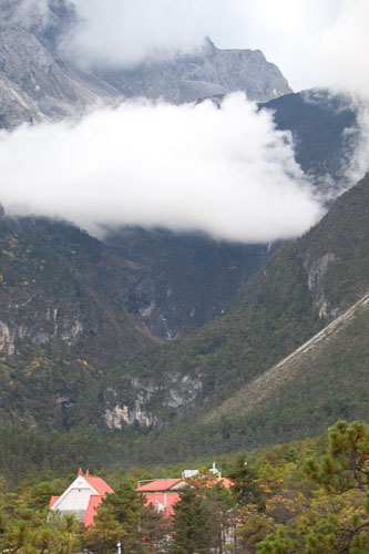 091005_GettingMarried
 Hero