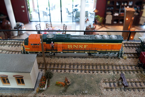 Muertos El Suenos
 Hero