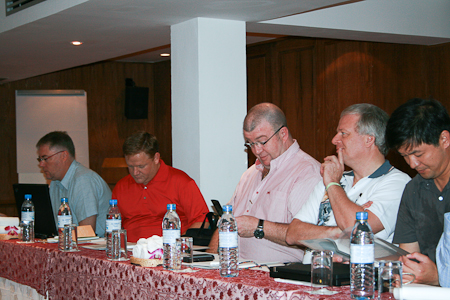 45 mm   ISO 400   1/60 sec at f / 5.6