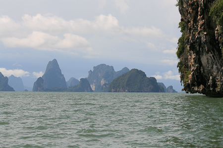 75 mm   ISO 100   1/400 sec at f / 8.0