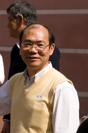 173 mm   ISO 400   1/250 sec at f / 14